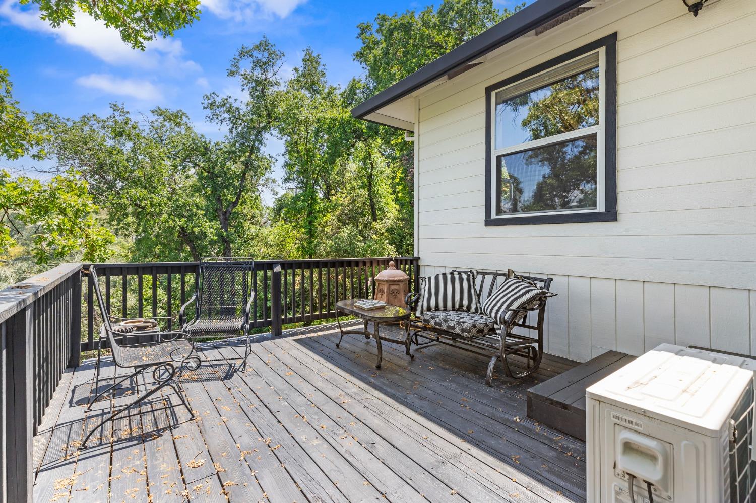 Detail Gallery Image 50 of 65 For 100 W Church Ln, Sonora,  CA 95370 - 4 Beds | 4 Baths