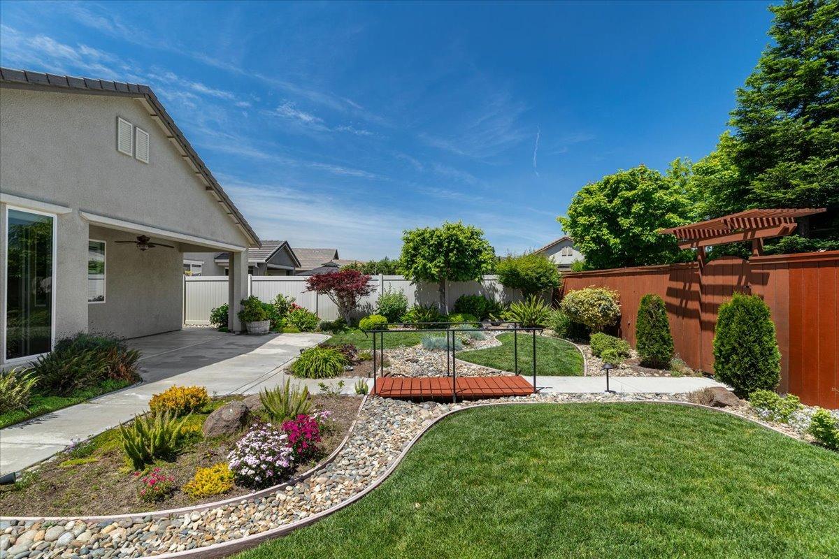 Detail Gallery Image 45 of 84 For 1377 Arbor Brook Dr, Manteca,  CA 95336 - 3 Beds | 2 Baths