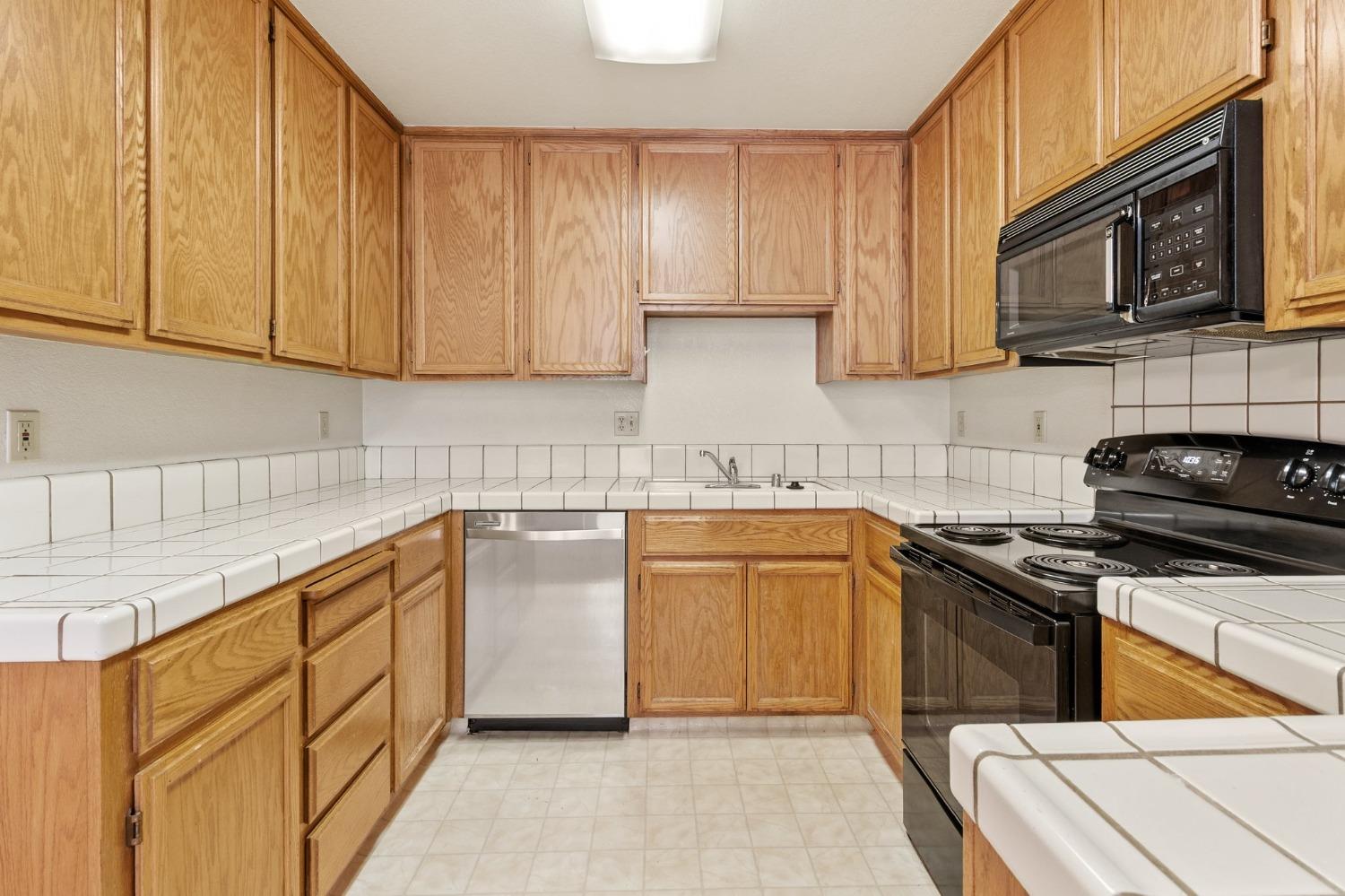 Detail Gallery Image 17 of 21 For 500 W Hawkeye Ave, Turlock,  CA 95380 - – Beds | – Baths