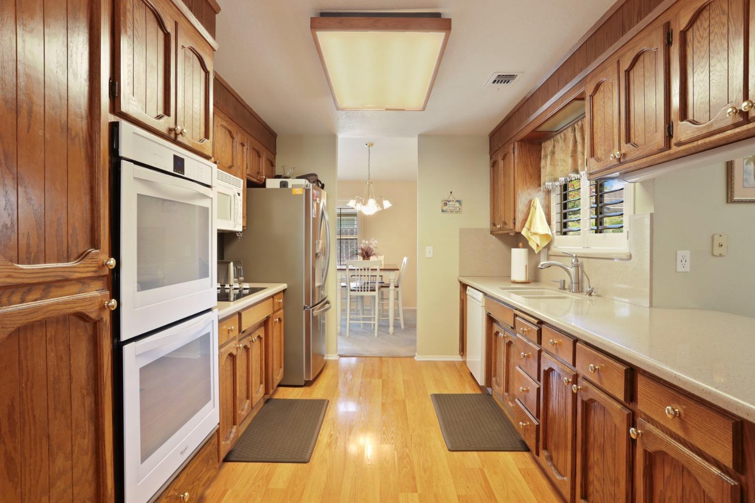 Detail Gallery Image 15 of 62 For 2909 Estate Dr, Stockton,  CA 95209 - 4 Beds | 2 Baths