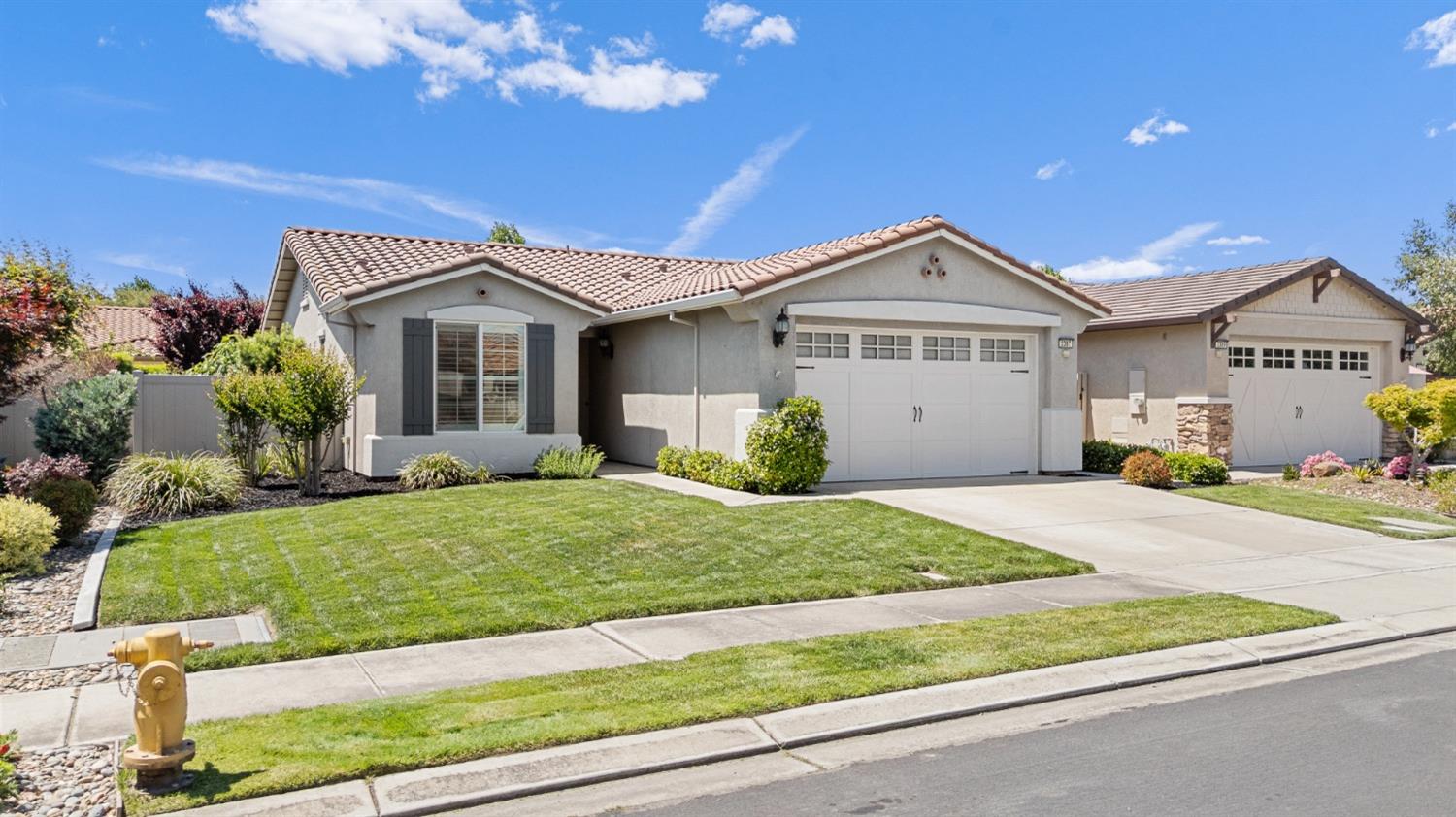 Detail Gallery Image 1 of 77 For 2387 Rose Briar Pl, Manteca,  CA 95336 - 2 Beds | 2 Baths