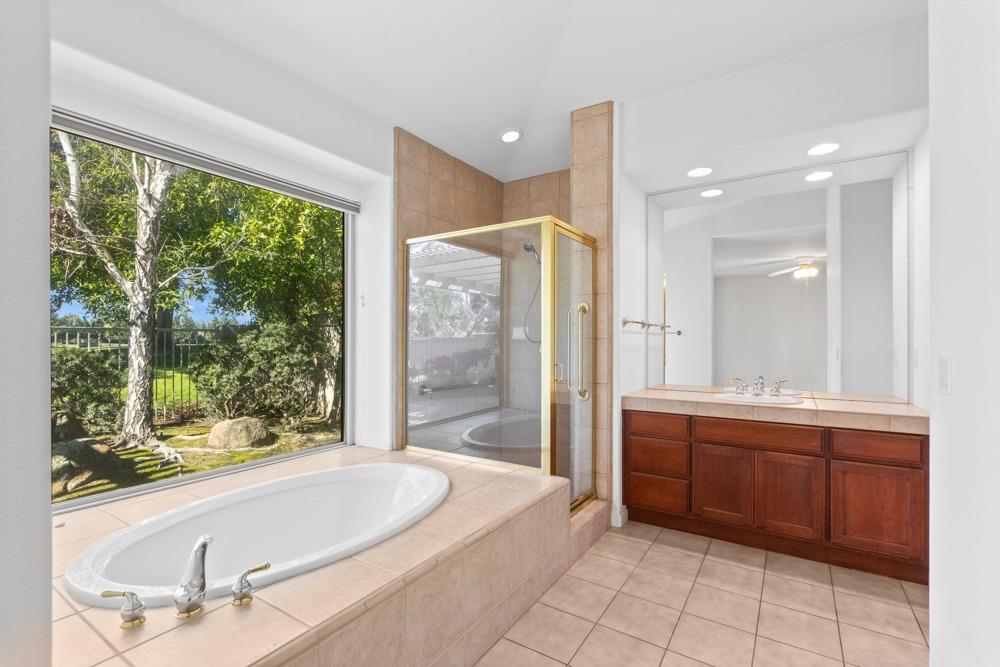 Detail Gallery Image 31 of 56 For 9608 Golf Course Ln, Elk Grove,  CA 95758 - 2 Beds | 2 Baths