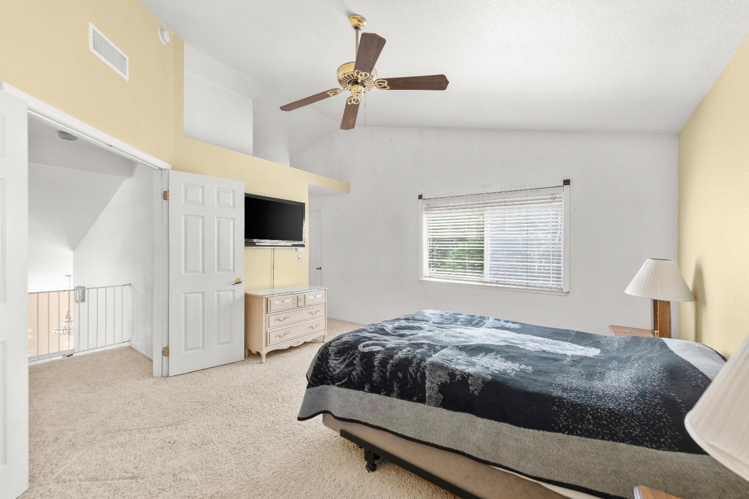Dalkeith Way, Antelope, California image 18