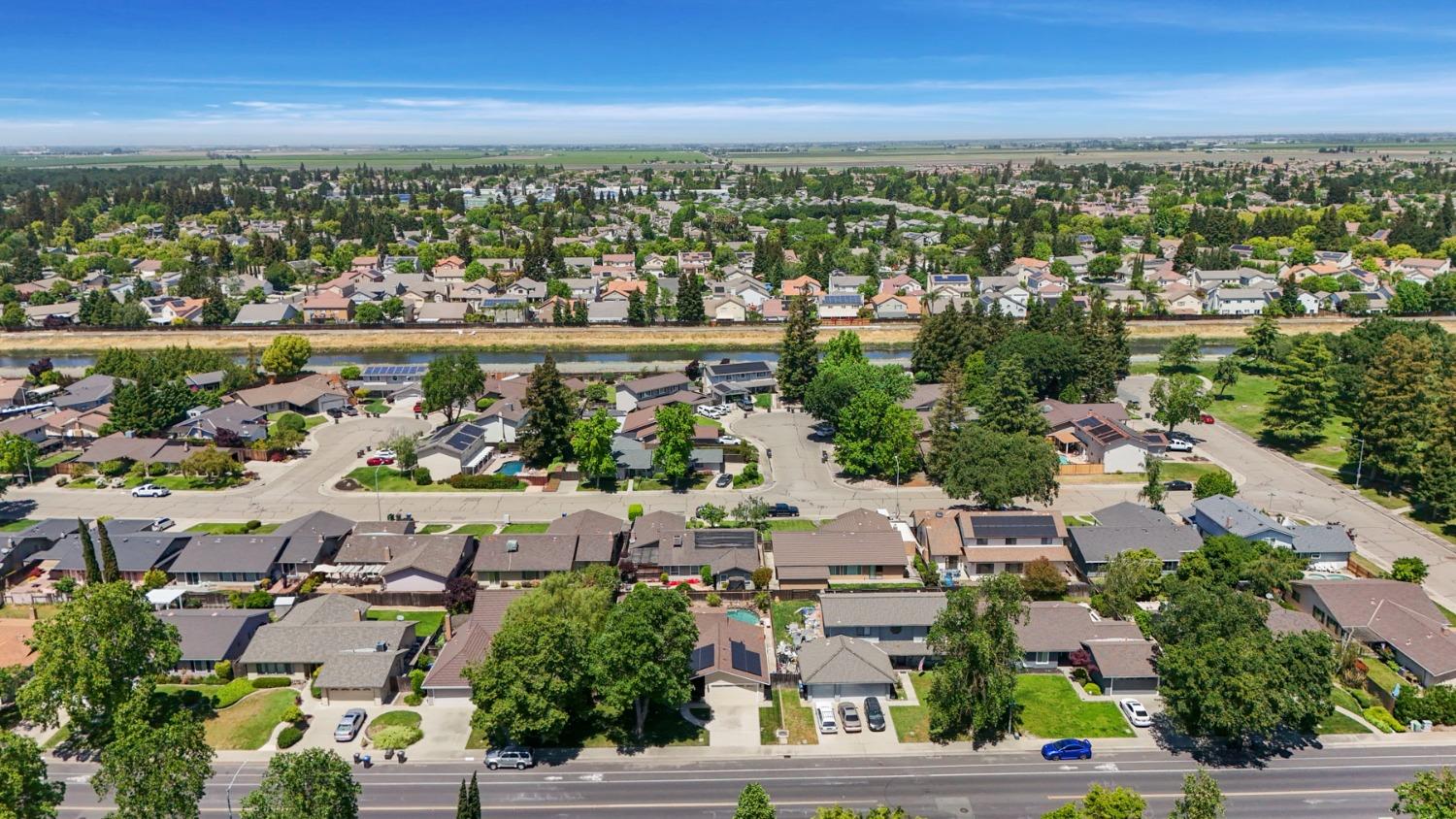 Detail Gallery Image 50 of 62 For 2909 Estate Dr, Stockton,  CA 95209 - 4 Beds | 2 Baths