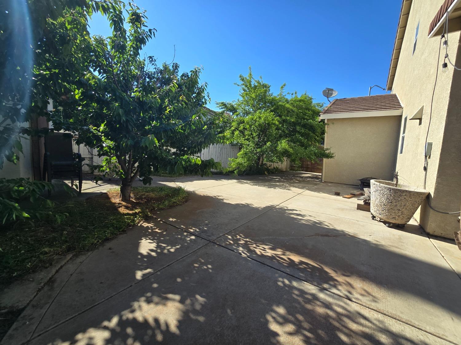 Detail Gallery Image 14 of 57 For 4150 Degas Ct, Stockton,  CA 95206 - 3 Beds | 2/1 Baths