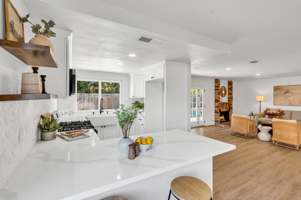 Detail Gallery Image 11 of 33 For 9049 Meadowsweet Way, Elk Grove,  CA 95624 - 4 Beds | 2 Baths