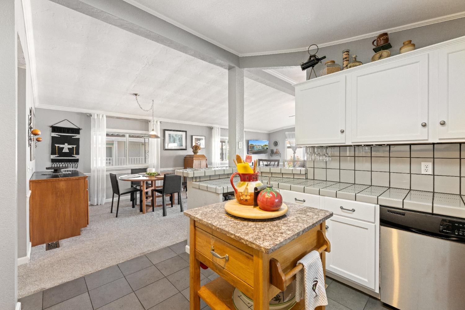 Detail Gallery Image 14 of 38 For 1500 Held Dr 5, Modesto,  CA 95355 - 2 Beds | 2 Baths