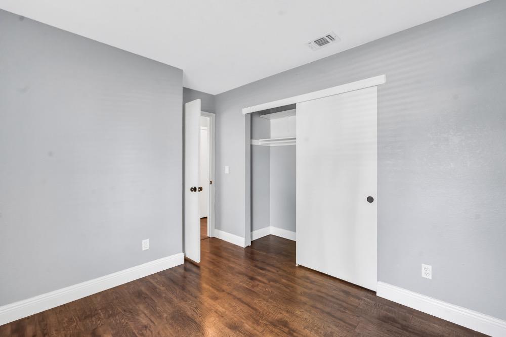 Detail Gallery Image 33 of 46 For 7008 Fall Way, Elk Grove,  CA 95758 - 3 Beds | 2 Baths