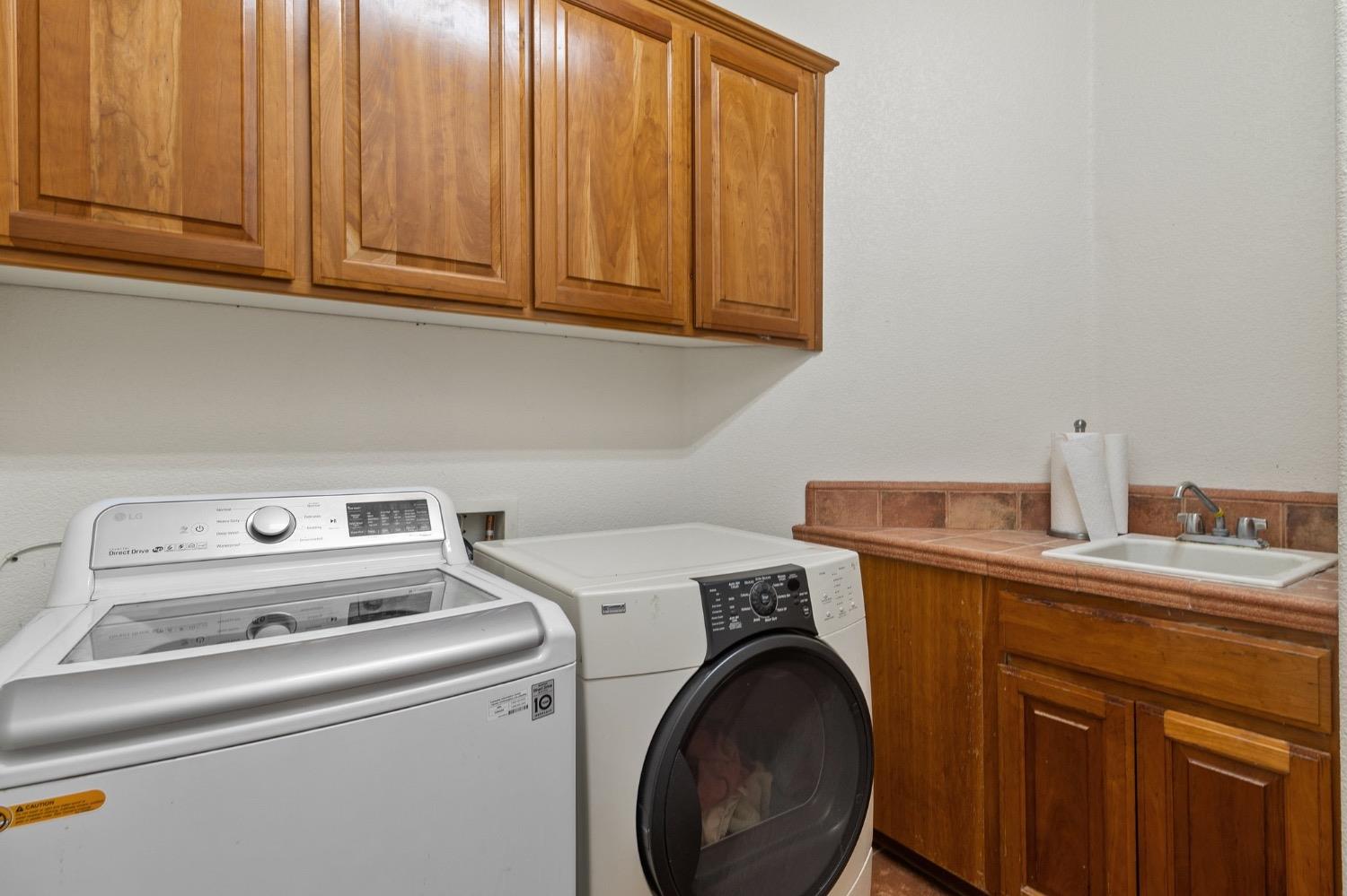 Detail Gallery Image 31 of 38 For 554 Bonanza Dr, Newman,  CA 95360 - 3 Beds | 2 Baths