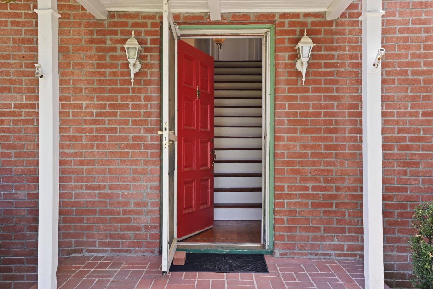 Detail Gallery Image 6 of 70 For 4118 Highway 108, Riverbank,  CA 95367 - 3 Beds | 2 Baths