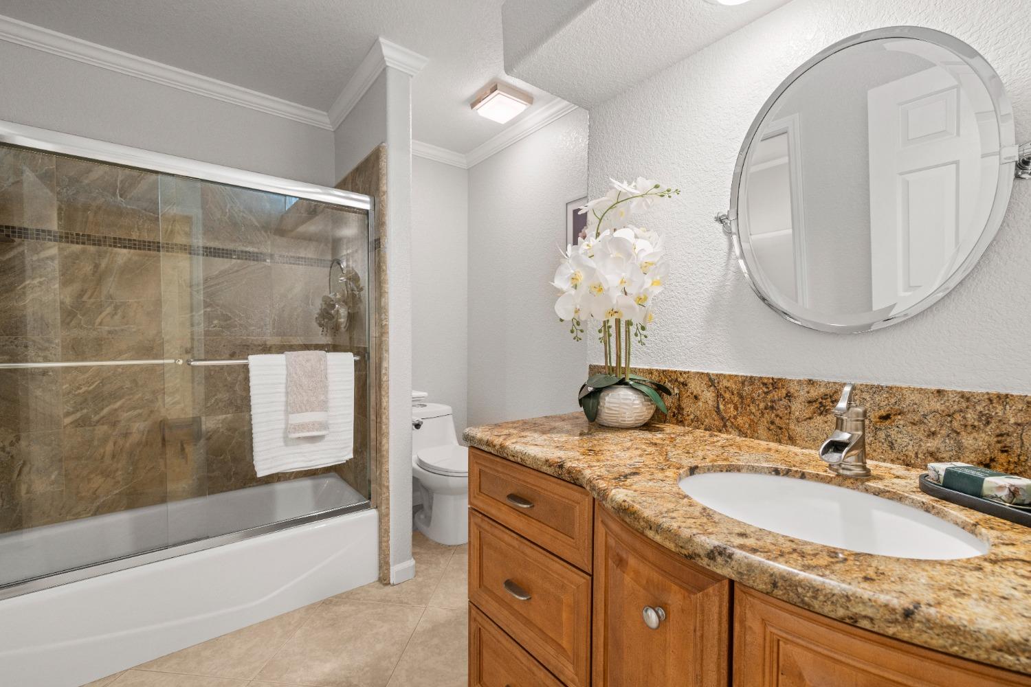 Detail Gallery Image 27 of 69 For 2060 Onion Flat, Cool,  CA 95614 - 4 Beds | 3 Baths