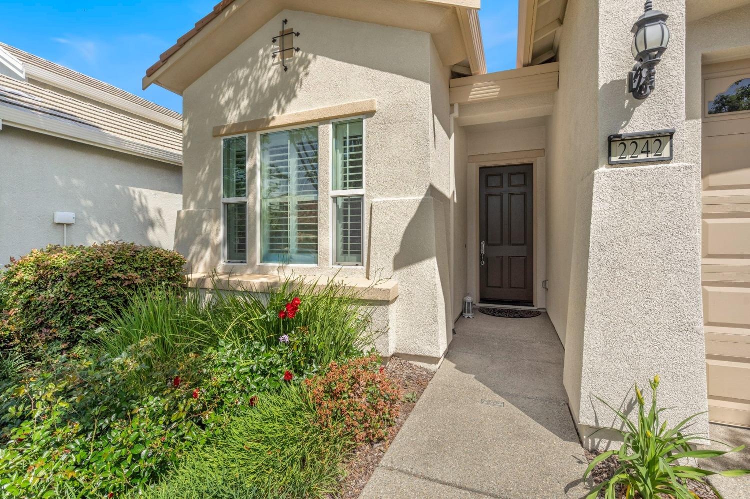 Ashton Drive, Roseville, California image 3