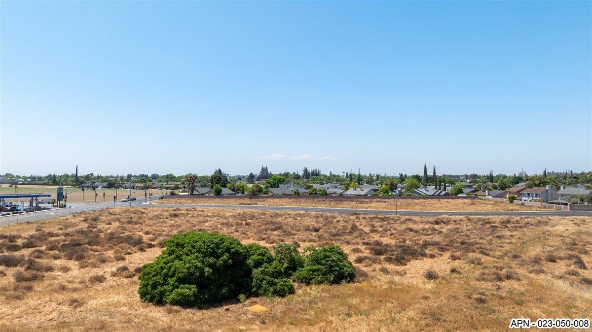 Detail Gallery Image 7 of 21 For 2 Hammett Ave, Livingston,  CA 95334 - – Beds | – Baths