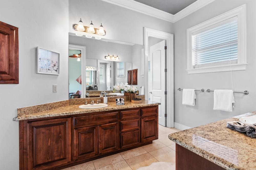 Detail Gallery Image 43 of 65 For 7543 Old Pear Hill Ln, Penryn,  CA 95663 - 5 Beds | 4/2 Baths