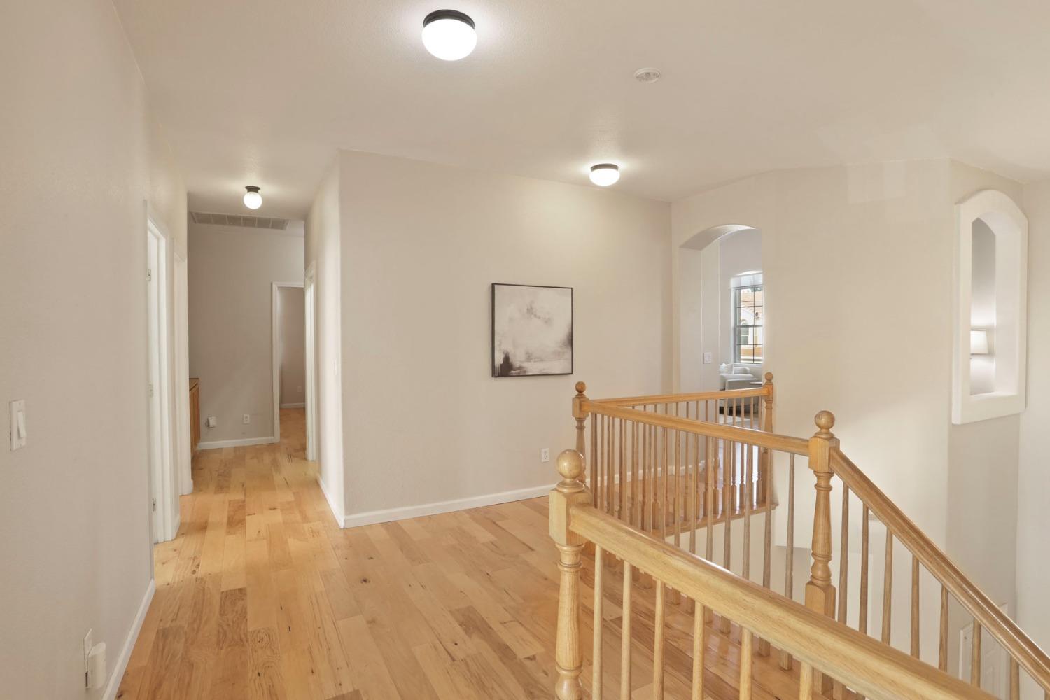 Detail Gallery Image 42 of 65 For 9572 Crystal Water Way, Elk Grove,  CA 95624 - 6 Beds | 4/1 Baths