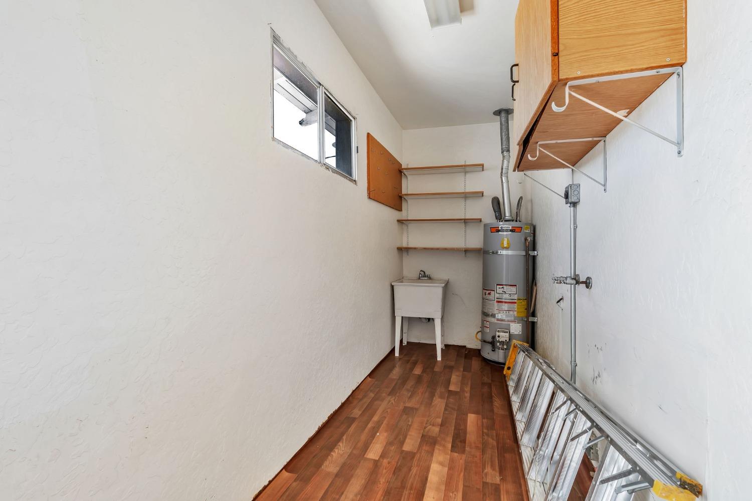 Detail Gallery Image 28 of 42 For 522 K St, Los Banos,  CA 93635 - 3 Beds | 1 Baths