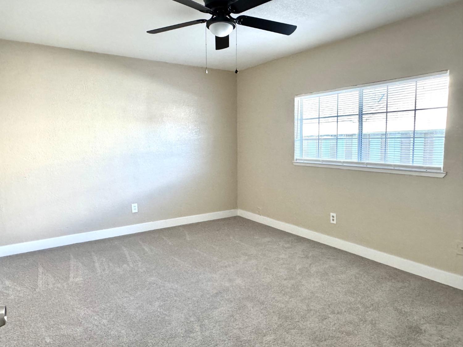 Detail Gallery Image 20 of 20 For 680 Ford Rd, Sacramento,  CA 95838 - – Beds | – Baths