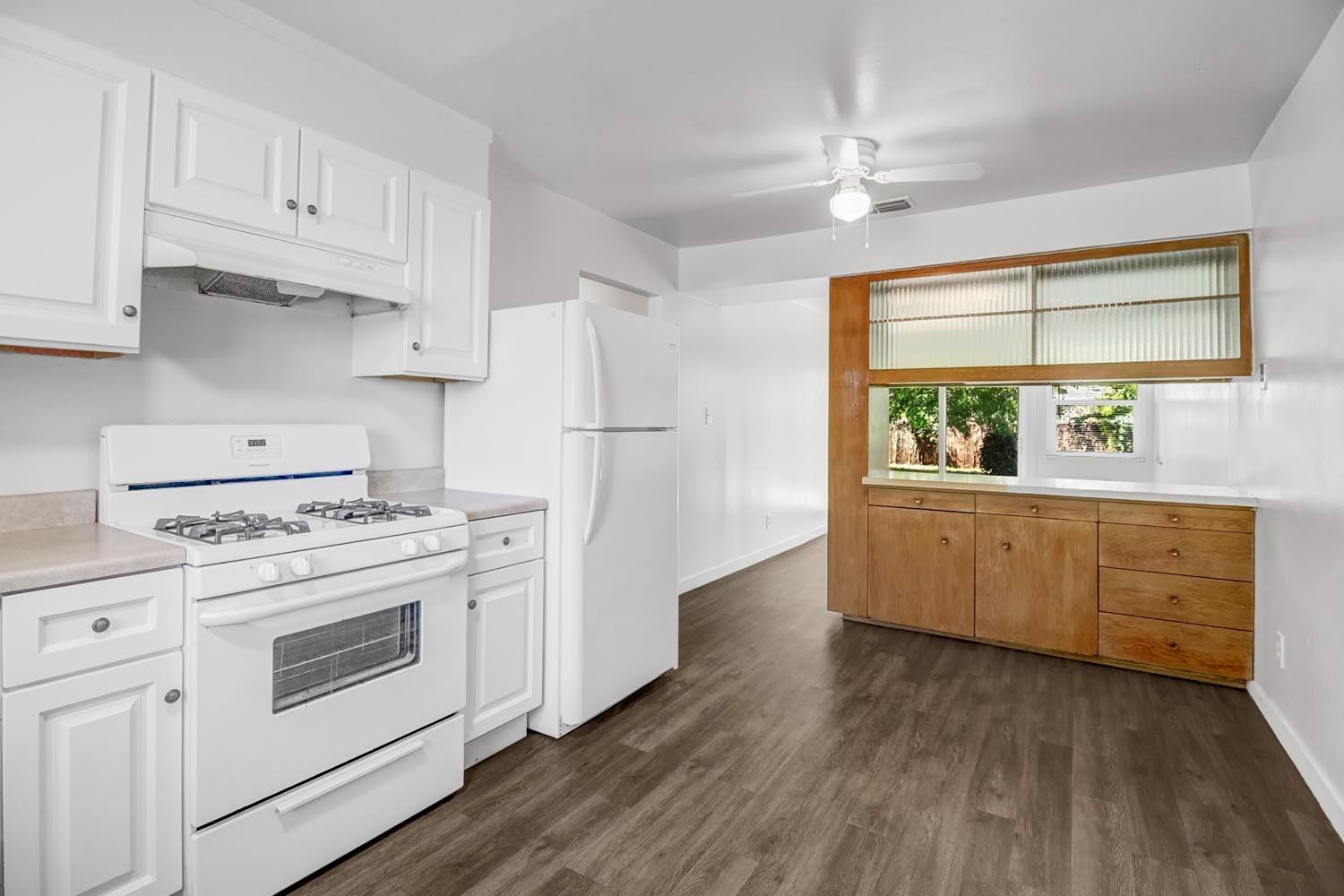 Detail Gallery Image 17 of 44 For 5720 Ortega St, Sacramento,  CA 95824 - 3 Beds | 2 Baths