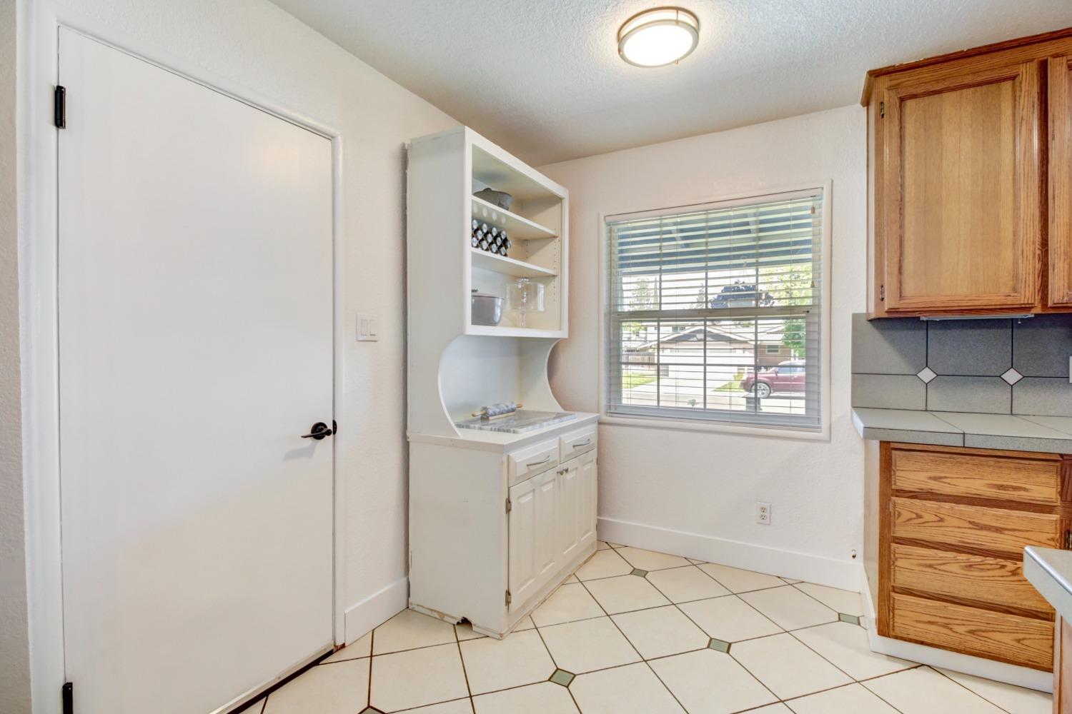 Detail Gallery Image 26 of 50 For 2920 Maison Way, Sacramento,  CA 95864 - 3 Beds | 1 Baths