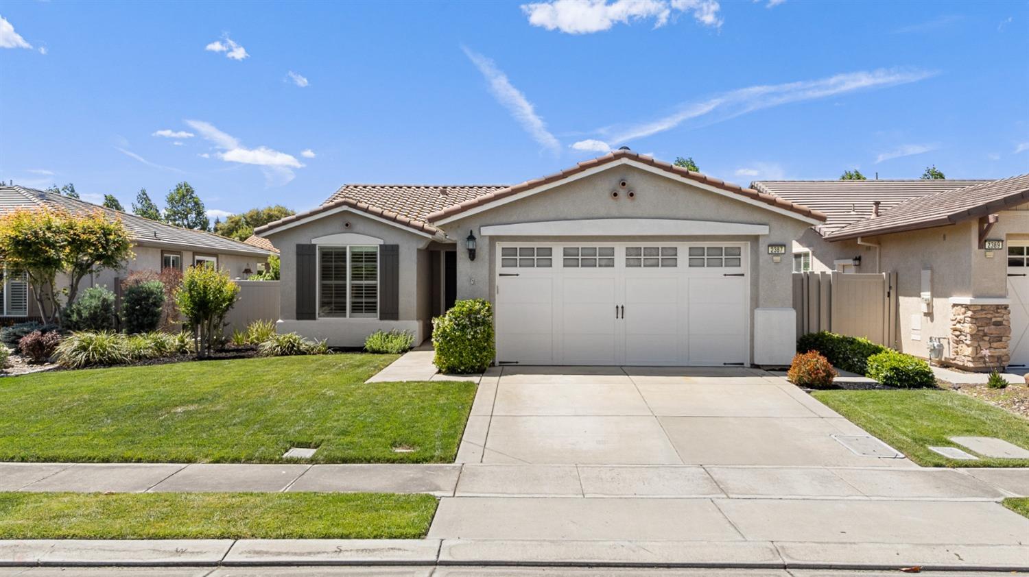 Detail Gallery Image 3 of 77 For 2387 Rose Briar Pl, Manteca,  CA 95336 - 2 Beds | 2 Baths