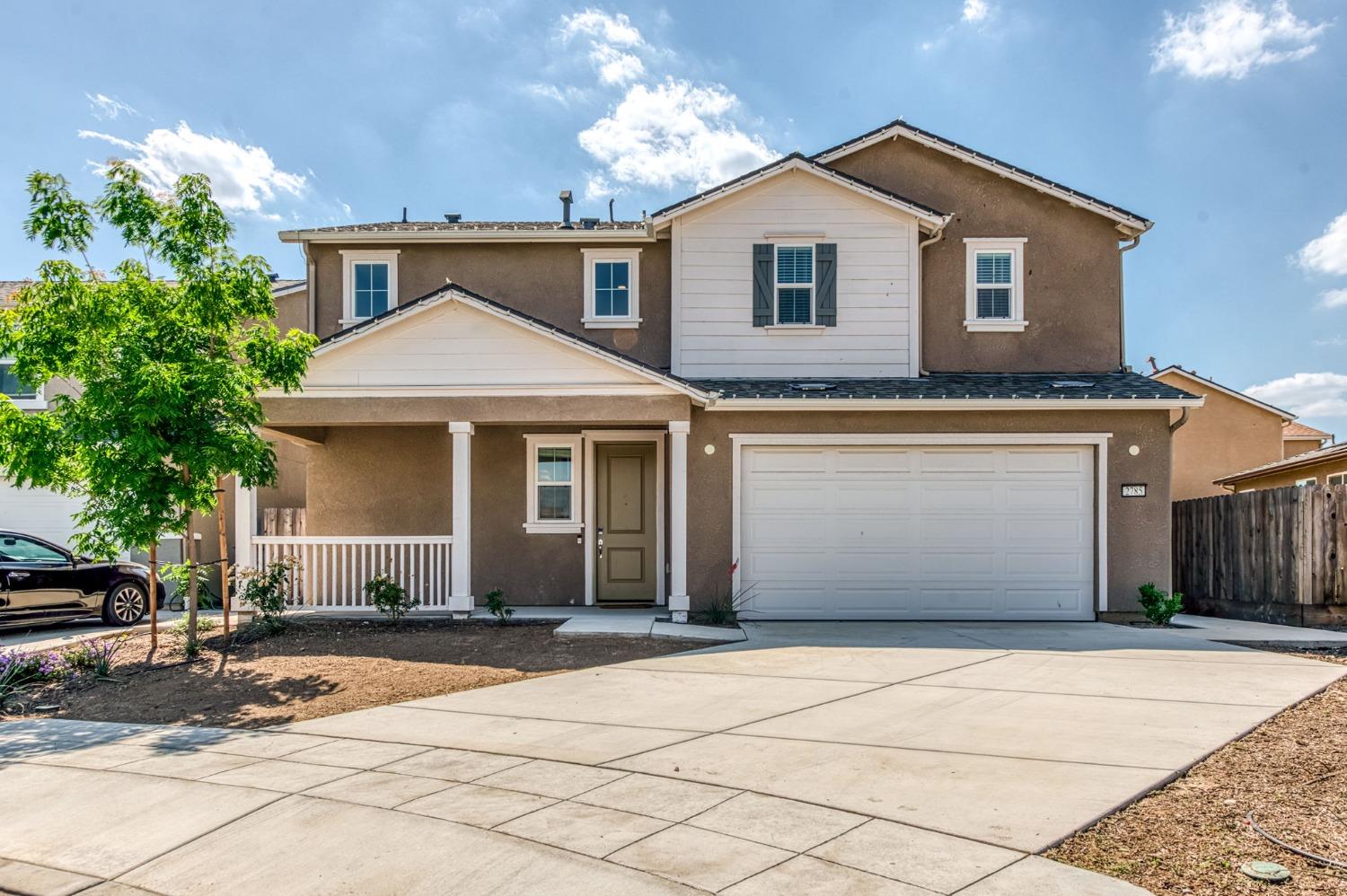 Detail Gallery Image 5 of 47 For 2785 N Schneider Ave, Fresno,  CA 93737 - 4 Beds | 3 Baths