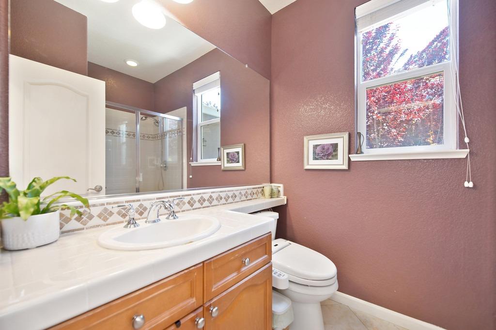 Detail Gallery Image 25 of 49 For 3532 Nouveau Way, Rancho Cordova,  CA 95670 - 4 Beds | 3 Baths