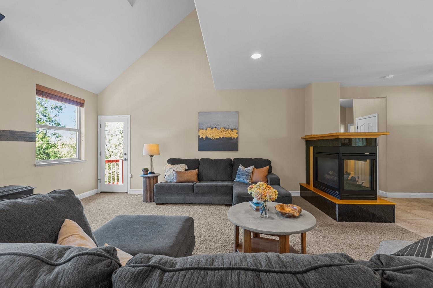 Detail Gallery Image 18 of 49 For 12381 Mierkey Ct, Jackson,  CA 95642 - 4 Beds | 2/1 Baths