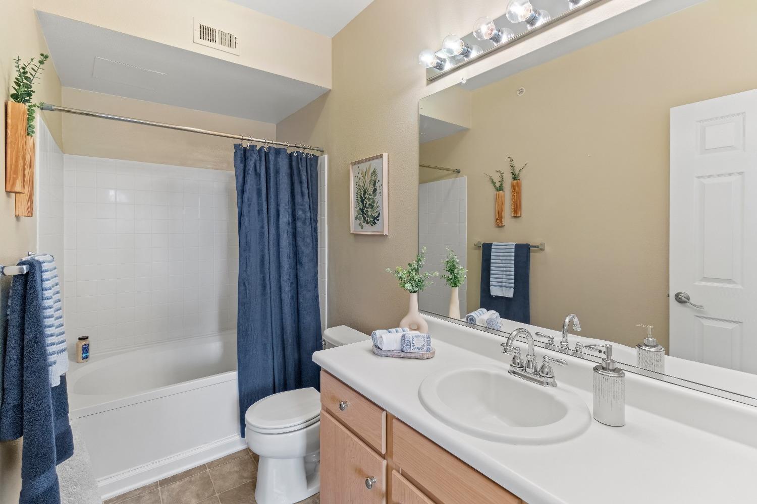 Photo #10: 225032863 Listing: Photo #10