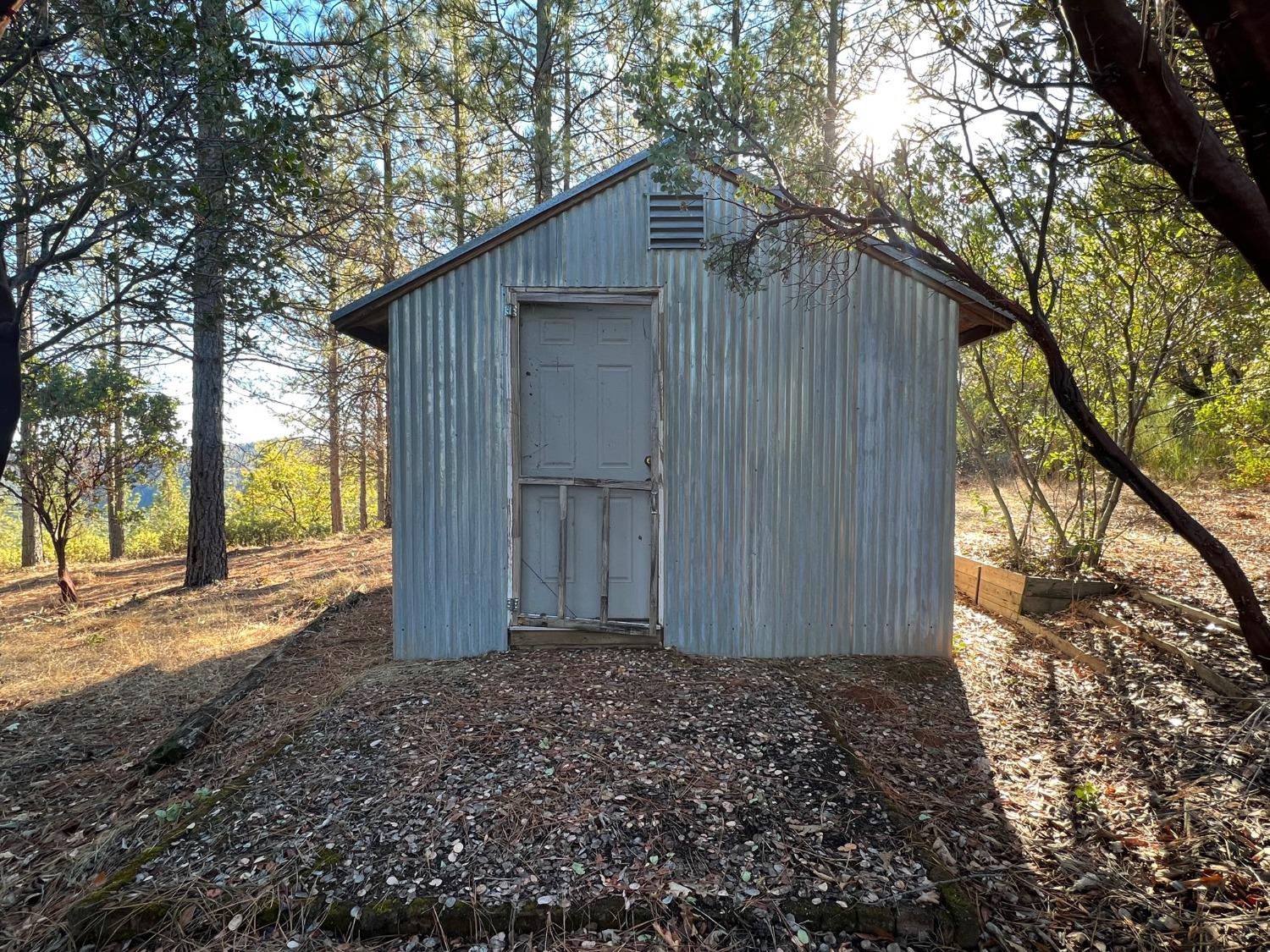 Detail Gallery Image 7 of 9 For 15375 Cliff Rd, Nevada City,  CA 95959 - – Beds | – Baths