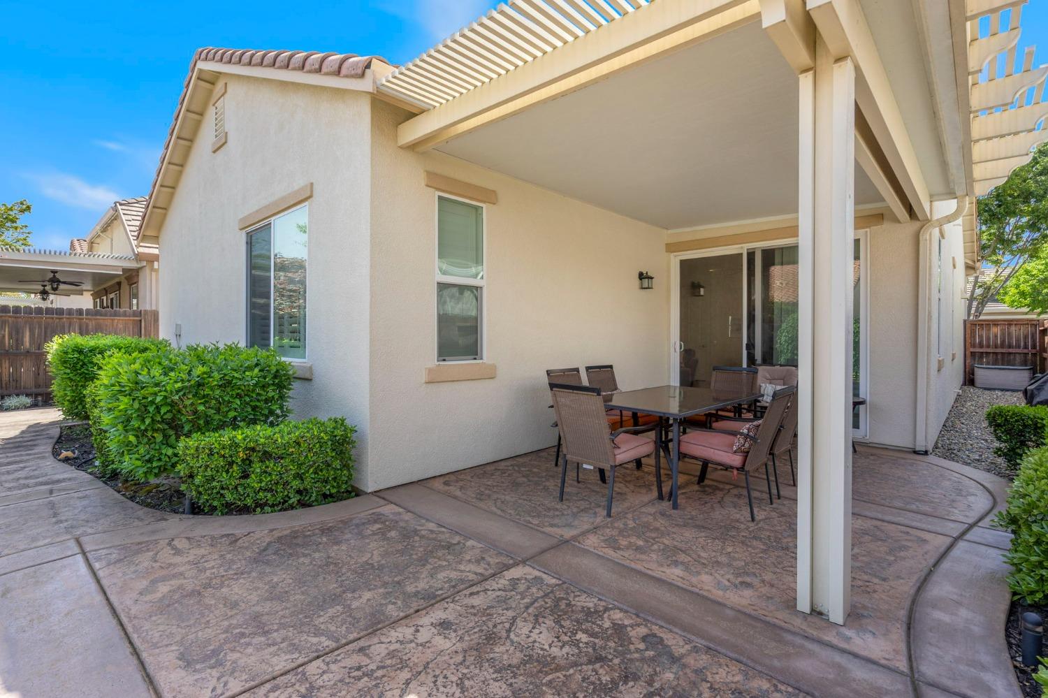 Ashton Drive, Roseville, California image 20