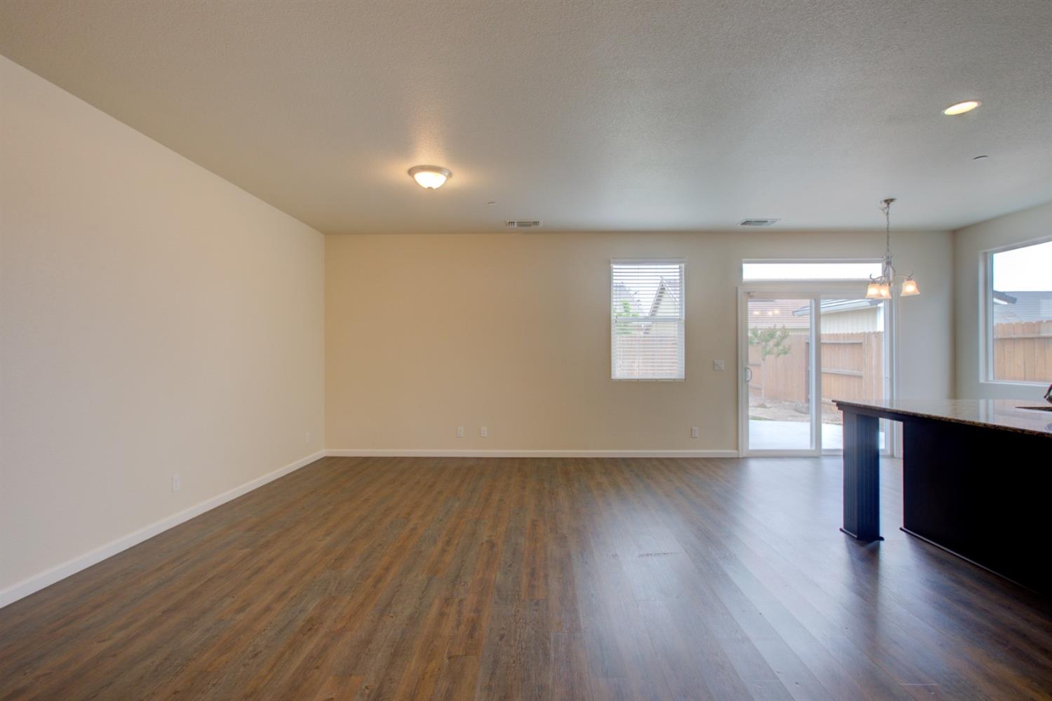 Detail Gallery Image 22 of 54 For 731 Big Ben Ct, Newman,  CA 95360 - 4 Beds | 2 Baths
