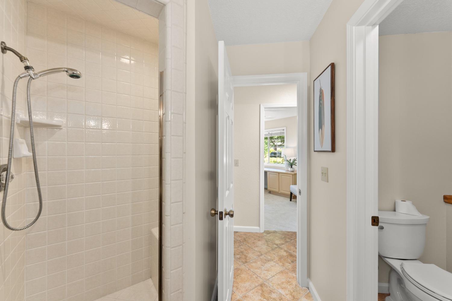 Detail Gallery Image 24 of 38 For 8462 Hialeah Way, Fair Oaks,  CA 95628 - 4 Beds | 3 Baths