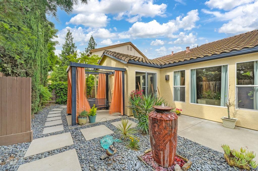 Detail Gallery Image 30 of 57 For 9577 Arcada Ct, Elk Grove,  CA 95624 - 3 Beds | 2 Baths