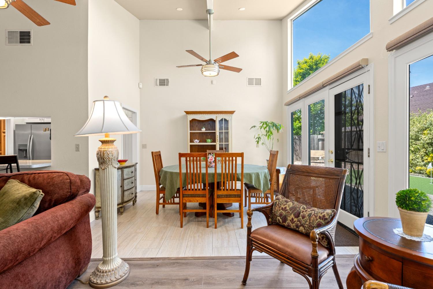 Detail Gallery Image 27 of 54 For 2659 Argolis Way, Sacramento,  CA 95826 - 3 Beds | 2 Baths