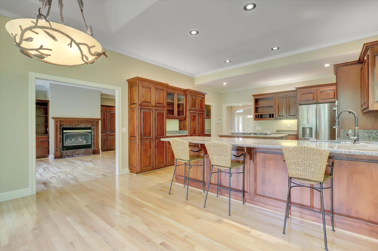 Detail Gallery Image 27 of 99 For 12857 Chatsworth Ln, Grass Valley,  CA 95945 - 4 Beds | 4/1 Baths
