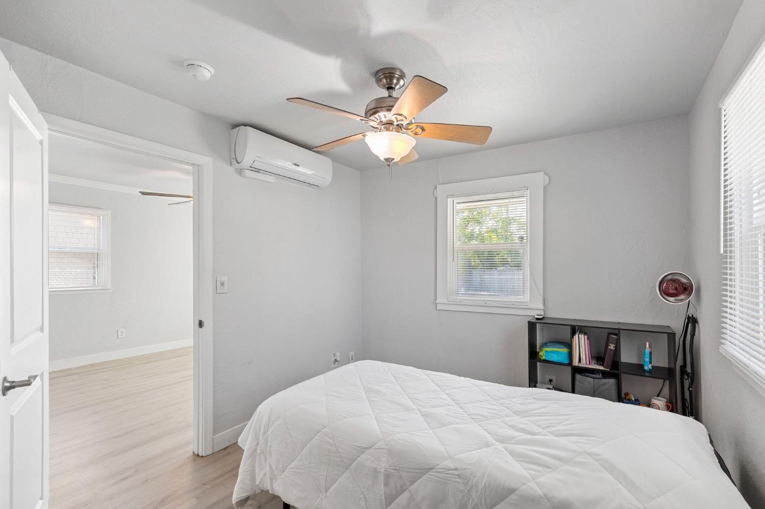 Detail Gallery Image 17 of 31 For 2604 Fairfield St, Sacramento,  CA 95815 - 2 Beds | 1 Baths