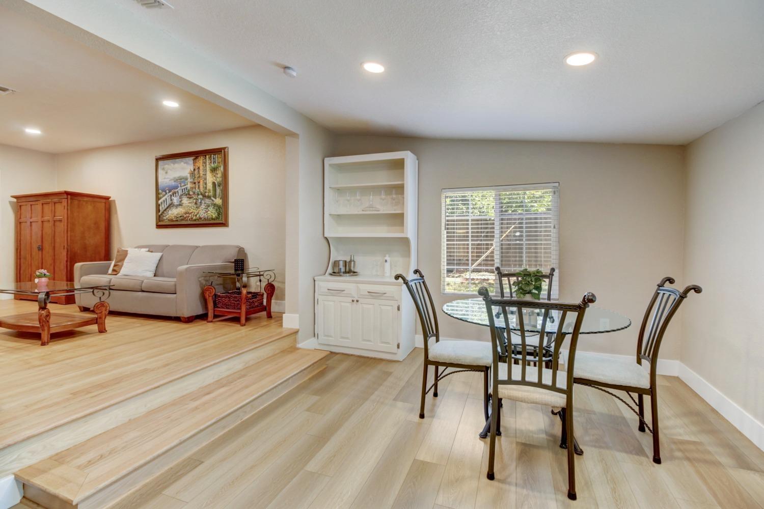 Detail Gallery Image 9 of 50 For 2920 Maison Way, Sacramento,  CA 95864 - 3 Beds | 1 Baths