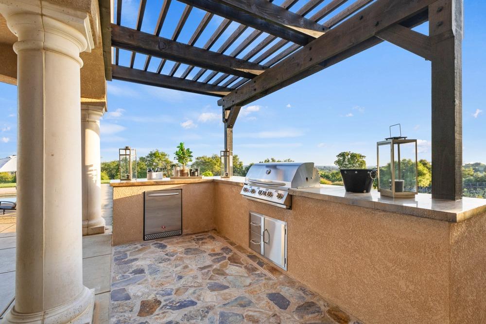 Detail Gallery Image 57 of 65 For 7543 Old Pear Hill Ln, Penryn,  CA 95663 - 5 Beds | 4/2 Baths