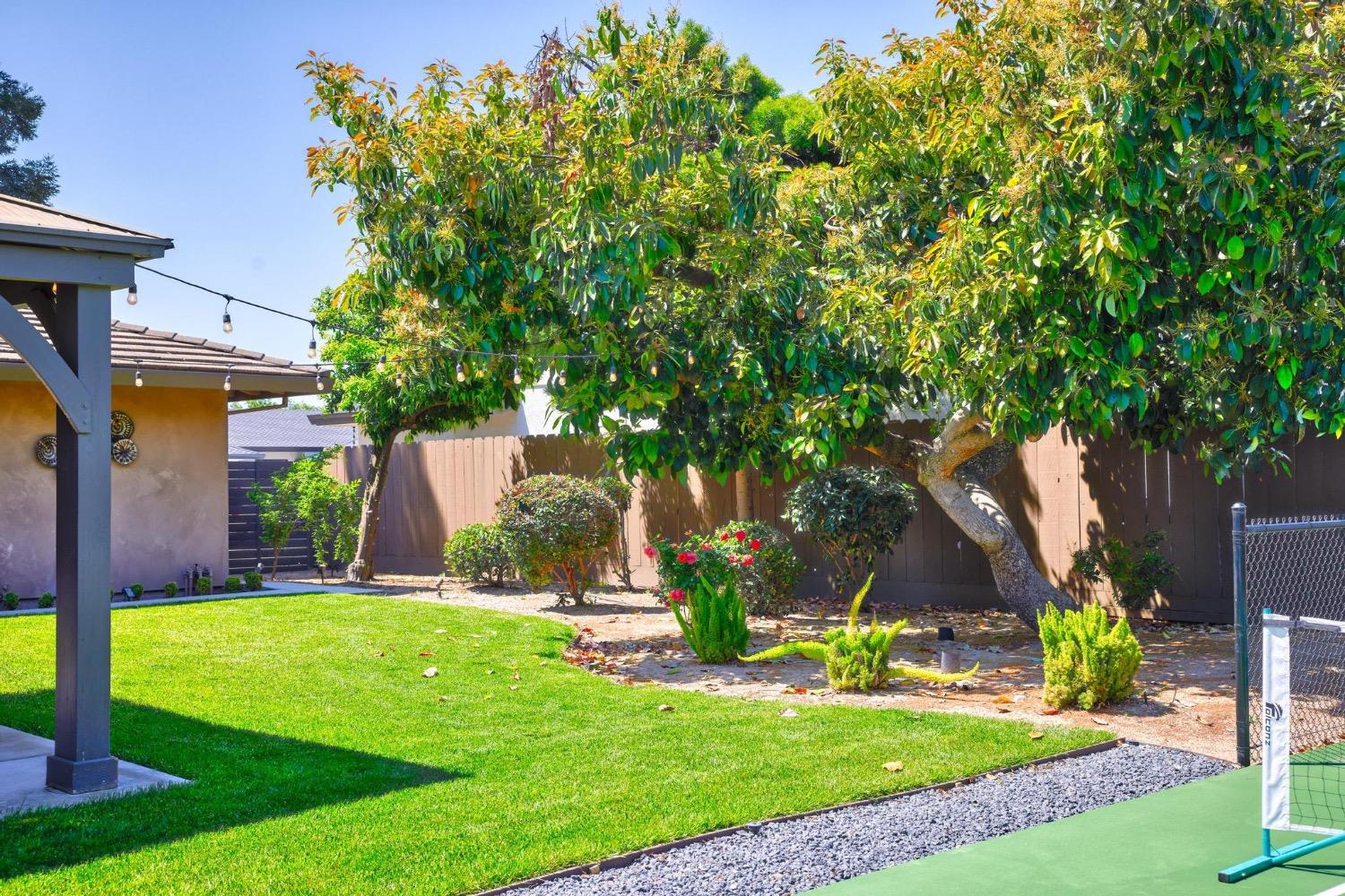 Detail Gallery Image 48 of 65 For 23271 S Pebble Beach Ln, Ripon,  CA 95366 - 3 Beds | 3 Baths