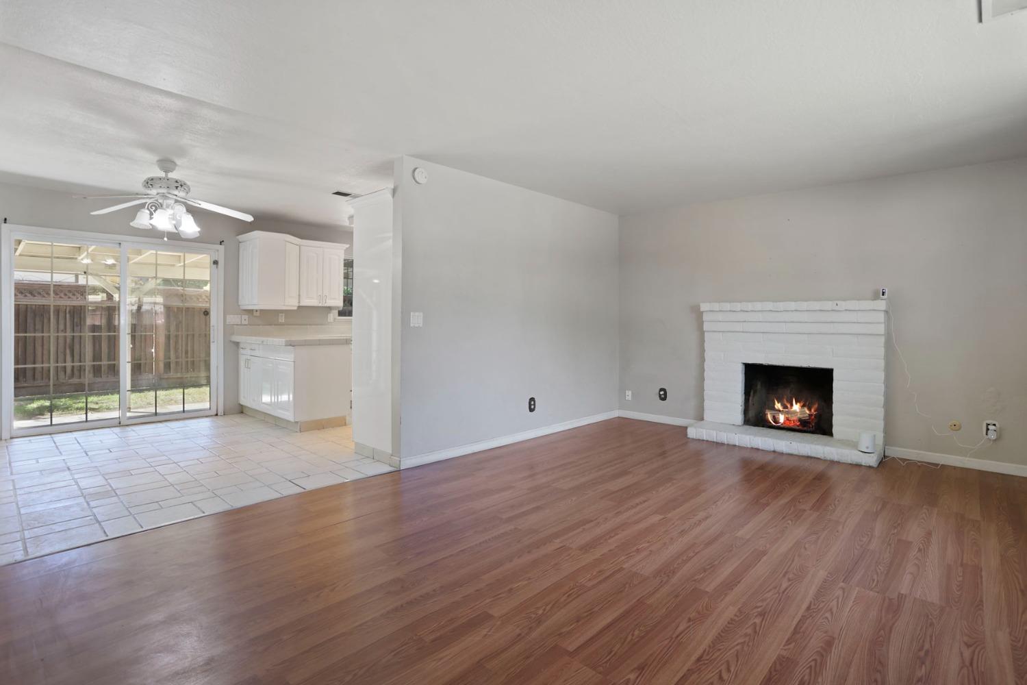 Detail Gallery Image 10 of 40 For 133 S Carroll Ave, Stockton,  CA 95215 - 3 Beds | 2 Baths