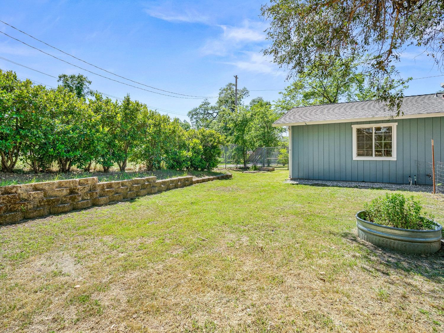 Bluebird Lane, El Dorado, California image 23