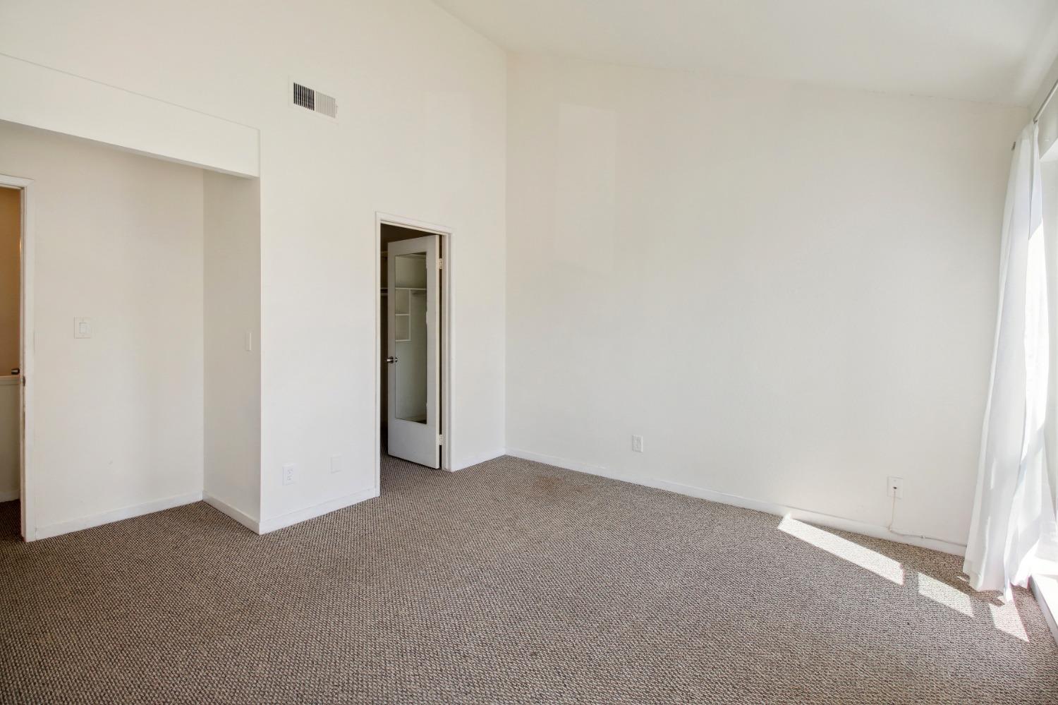Photo #32: 225057692 Listing: Photo #32