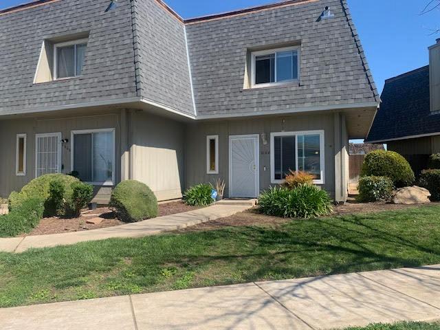 Detail Gallery Image 1 of 16 For 1664 W North Bear Creek Dr, Merced,  CA 95348 - 2 Beds | 1/1 Baths