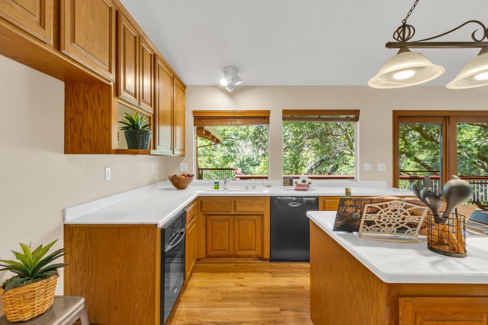 Detail Gallery Image 17 of 99 For 4262 Cameron Rd, Cameron Park,  CA 95682 - 5 Beds | 3 Baths