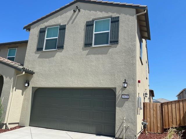 Detail Gallery Image 2 of 44 For 5628 Kusnick Ave, Tracy,  CA 95375 - 5 Beds | 3/1 Baths