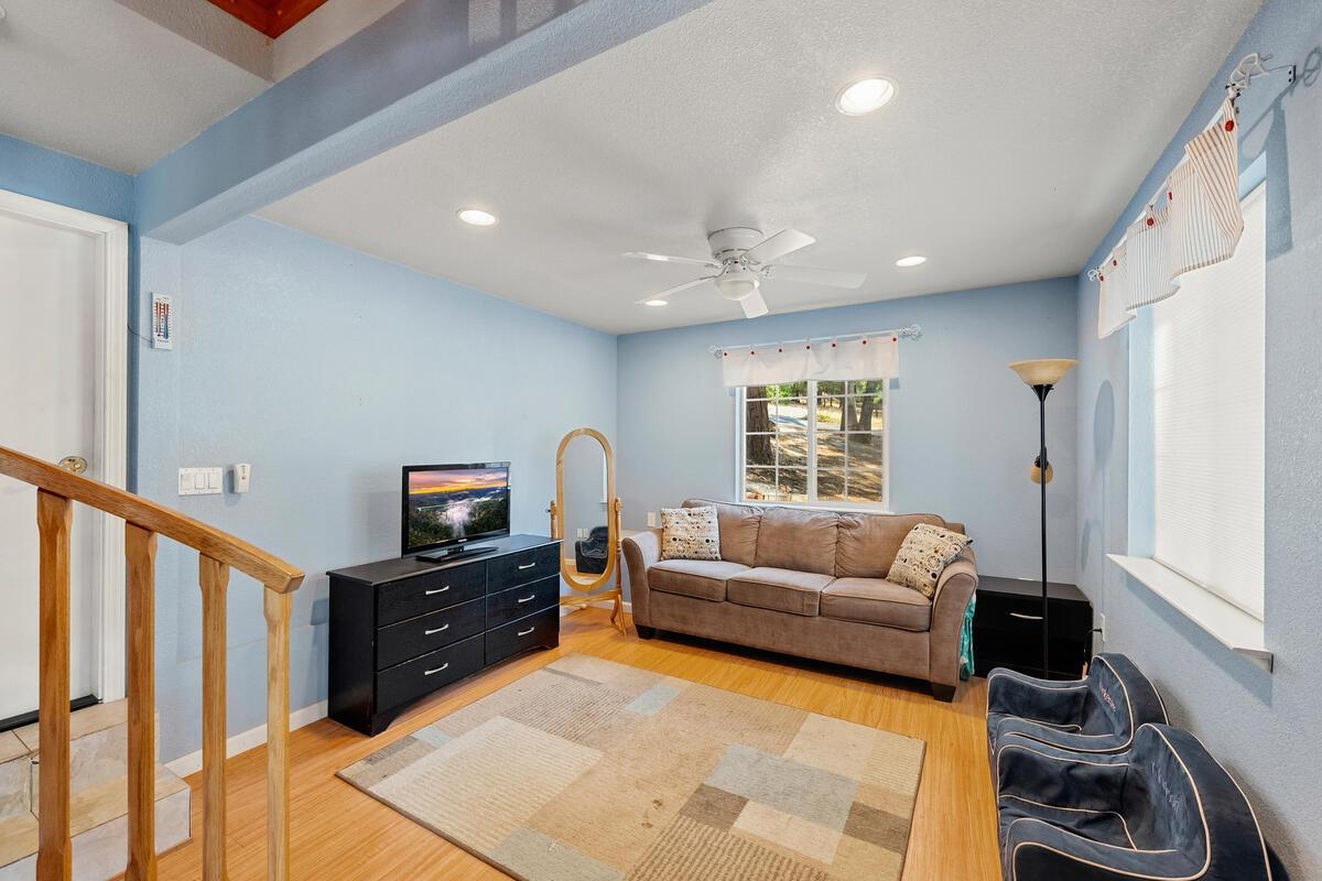 Detail Gallery Image 41 of 64 For 5844 Cold Springs Dr, Foresthill,  CA 95631 - 3 Beds | 3 Baths