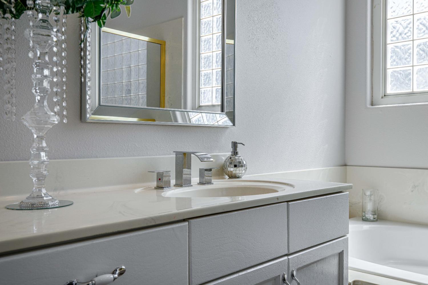 Detail Gallery Image 25 of 45 For 4600 via Terreno, Modesto,  CA 95357 - 4 Beds | 2/1 Baths