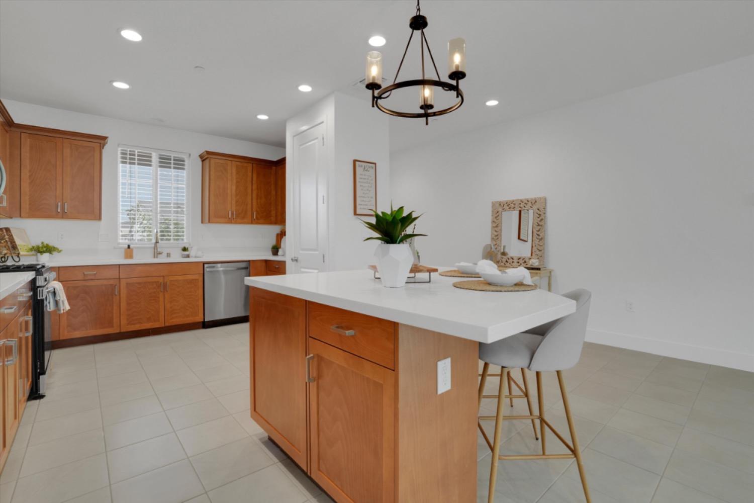 Enchantment Drive, Manteca, California image 9