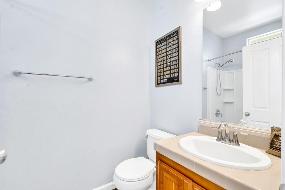 Photo #21: 225058372 Listing: Photo #21