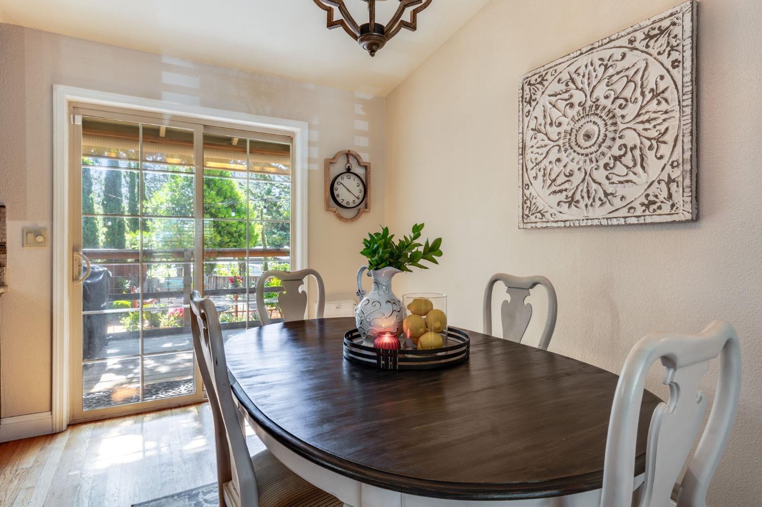 Camino Heights Drive, Camino, California image 9